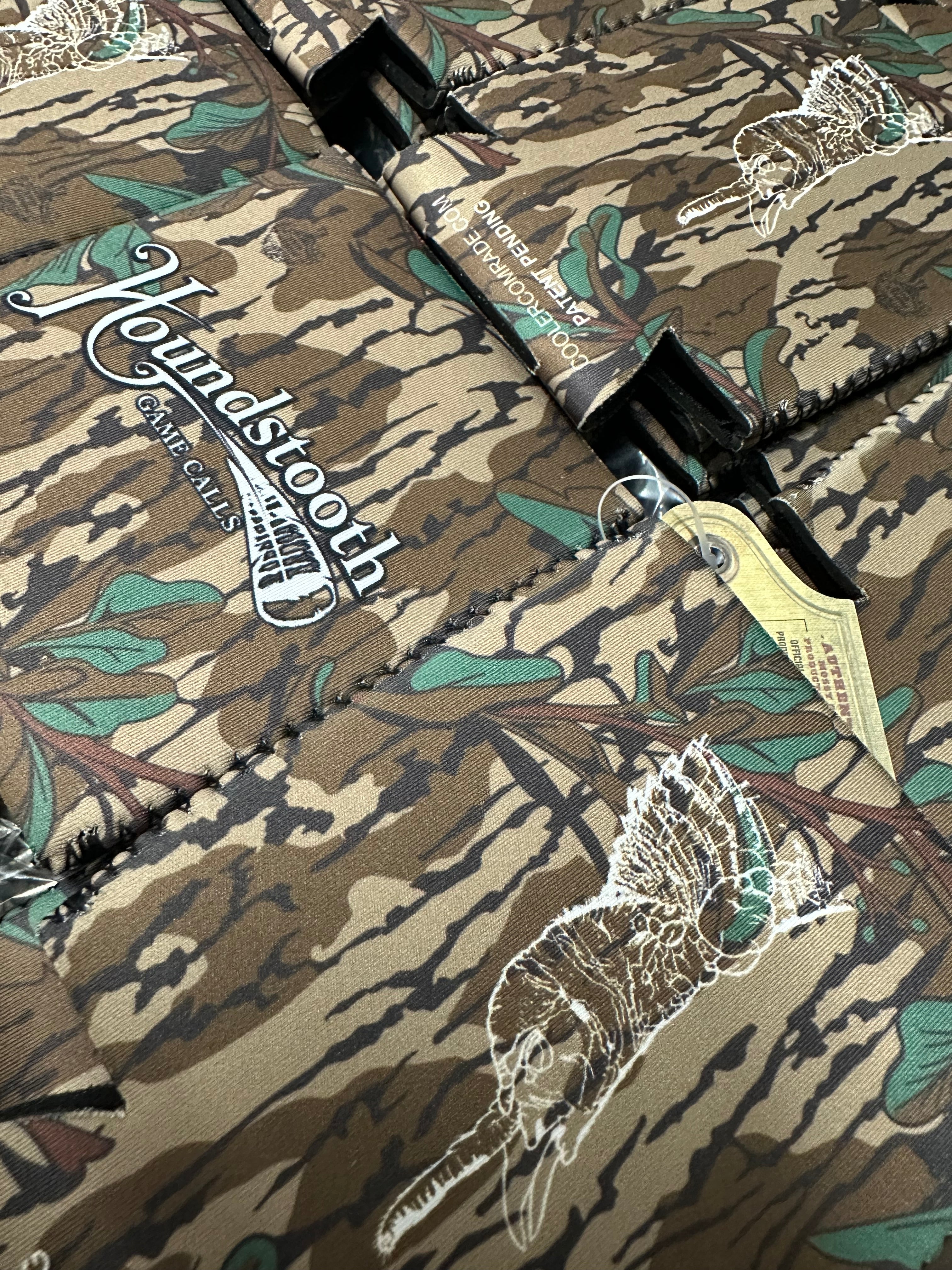 Greenleaf Koozie – Houndstooth Game Calls
